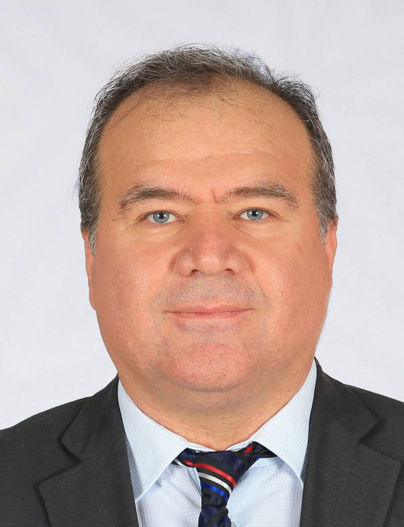 Dr. Öğr. Üyesi SÜLEYMAN ARSLANTAŞ