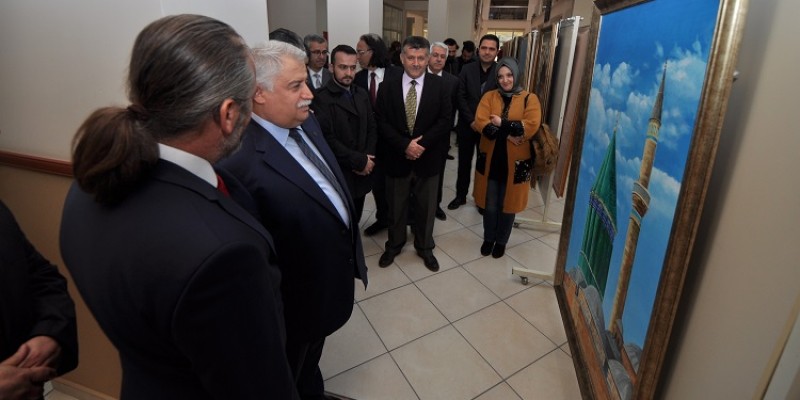 Konya Sanat Etkinliklerinin 4.’Sü Olan Anadolu Selçuklu Mimarisinden İzler Konulu Resim Sergisi Açıldı