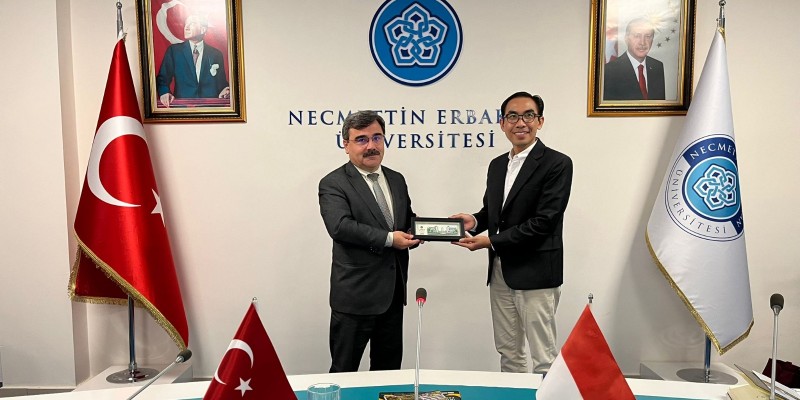 Endonezya Muhammadiyah Yogyakarta Üniversitesi’den 23 Kişilik Heyet Üniversitemizi Ziyaret Etti.