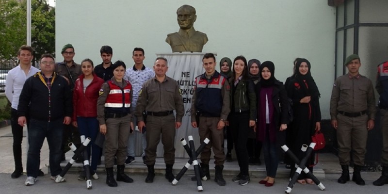 [29.03.2018] Öğrencilerimizden güvenlik güçlerine anlamlı mektup