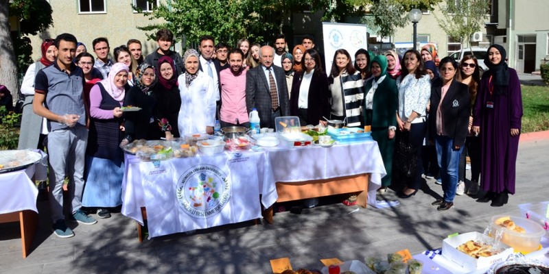 Alzheimer Gündüz Yaşam Merkezi Yardım Kermesi Düzenlendi (24/10/2018)