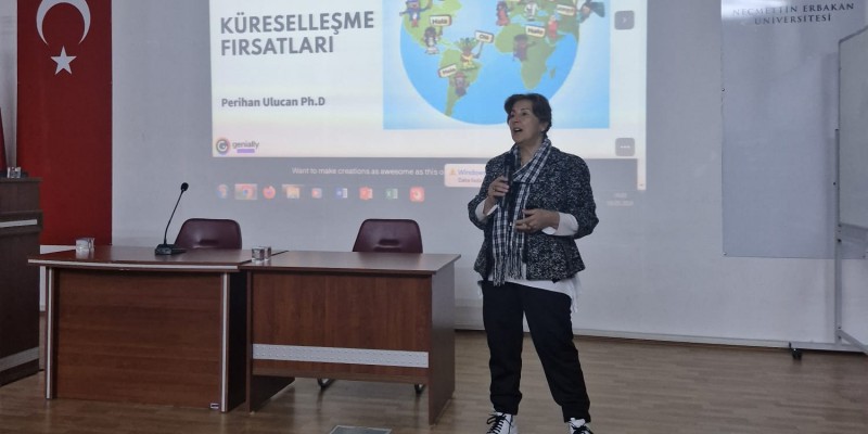 Prof. Dr. Neslihan Durmuşoğlu Saltalı’nın moderatörlüğünde düzenlenen "Kariyer Gelişimi Etkinliği: Küreselleşme Fırsatları” semineri