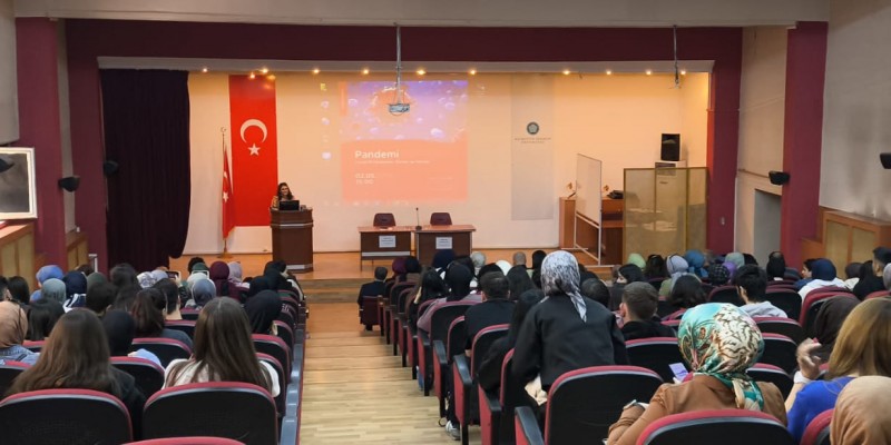 “Pandemi Deneyimi: Covid-19 Pandemisi Öncesi ve Sonrası” Konulu Konferans Gerçekleştirilmiştir.