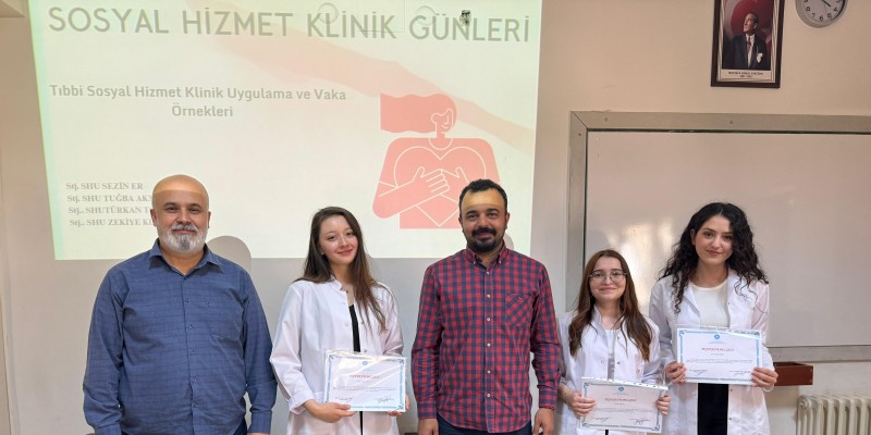 Doç. Dr. Hasan H. Tekin'in moderatörlüğünde yapılan "Sosyal Hizmet Klinik Günleri: Tıbbi Sosyal Hizmet Klinik Uygulama ve Vaka Örnekleri" semineri