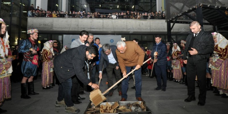 Üniversitemizde “Fener Alayı ve Şivlilik” Etkinliği Düzenlendi