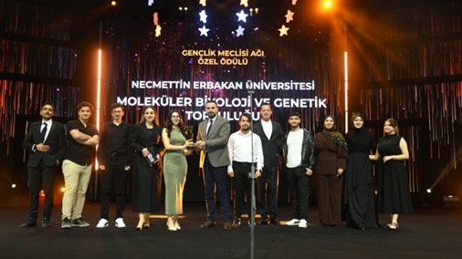Moleküler Biyoloji ve Genetik Topluluğumuza Gençlik Meclisi Ağı Özel Ödülü