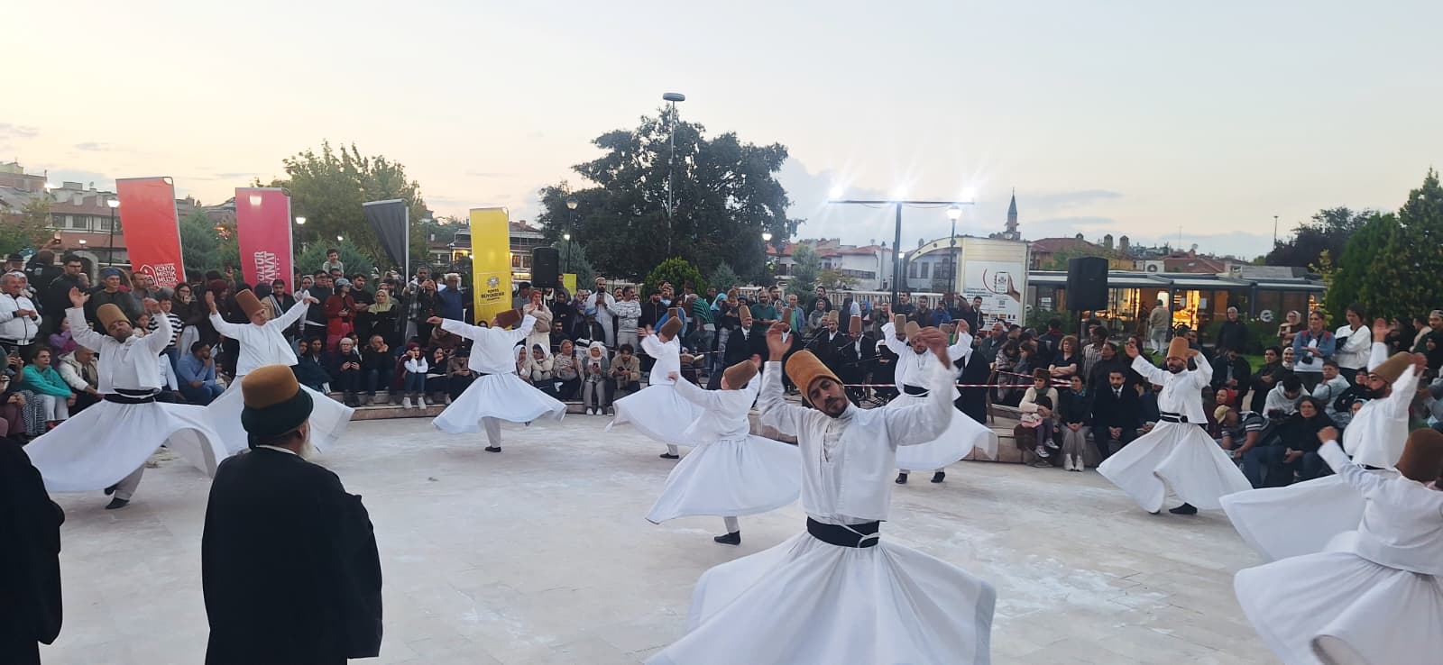 HZ. MEVLÂNÂ, 819. DOĞUM YILINDA KONYA’DA DÜZENLENEN ANLAMLI PROGRAMLARLA ANILIYOR