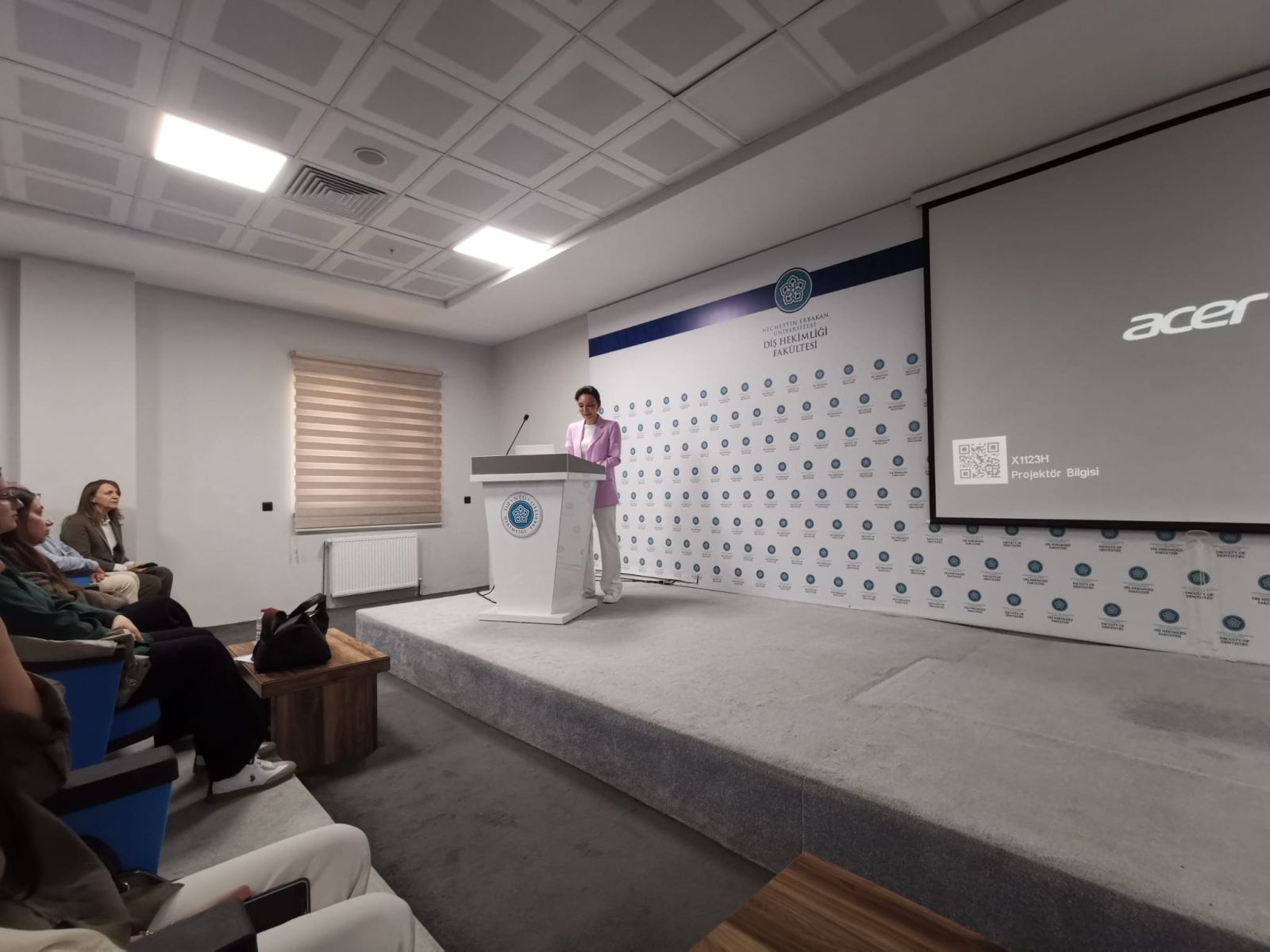 Klinik Ortamında Hasta İletişimi