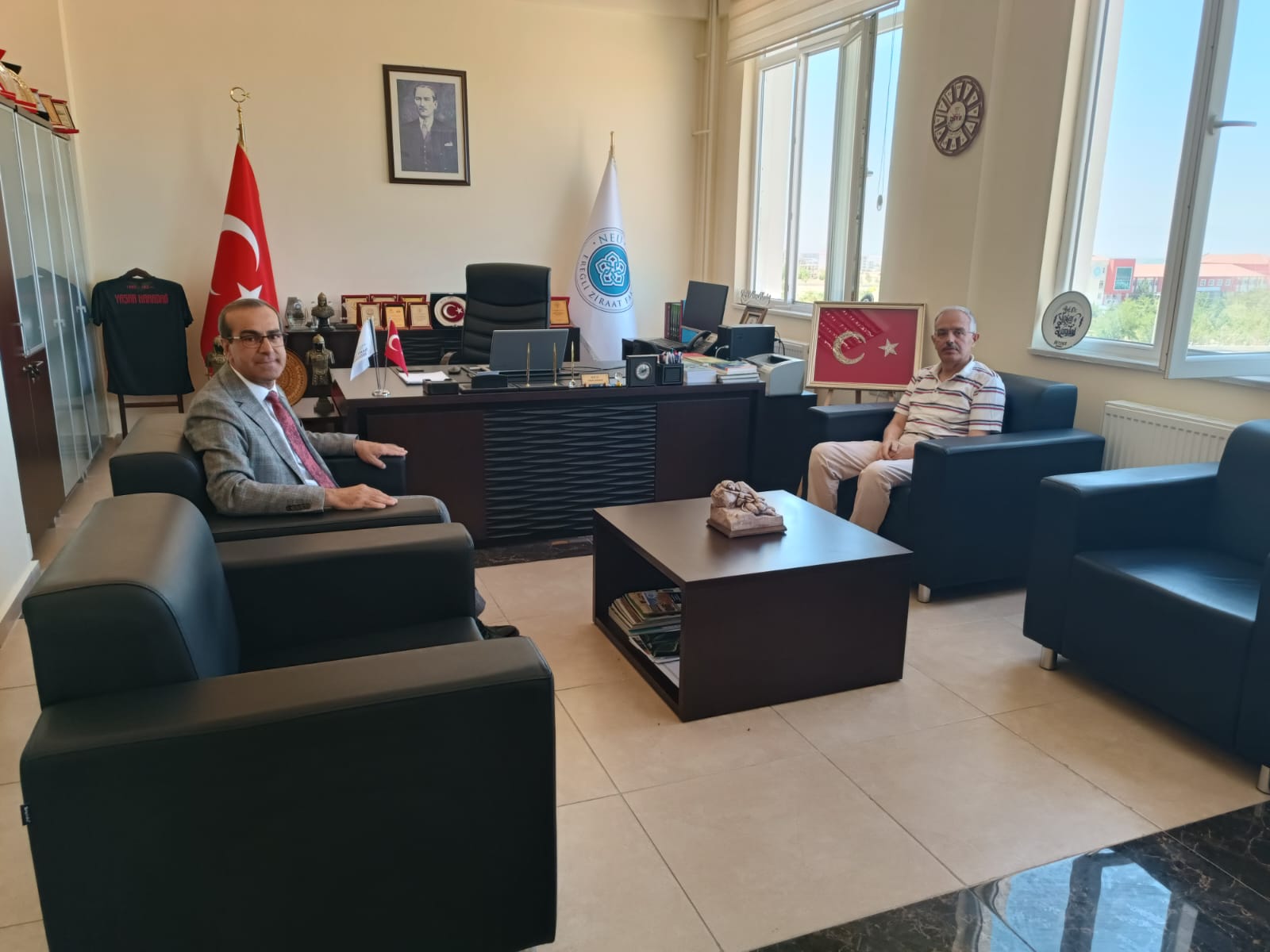 Karamanoğlu Mehmetbey Üniversitesi Kurucu Rektörü Prof. Dr. Sabri Gökmen Dekanımızı Ziyaret Etti