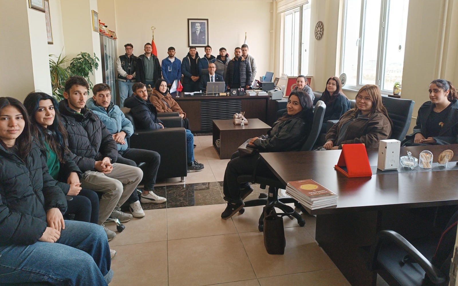 Dekanımız Öğrencilerimizle Bir Araya Geldi