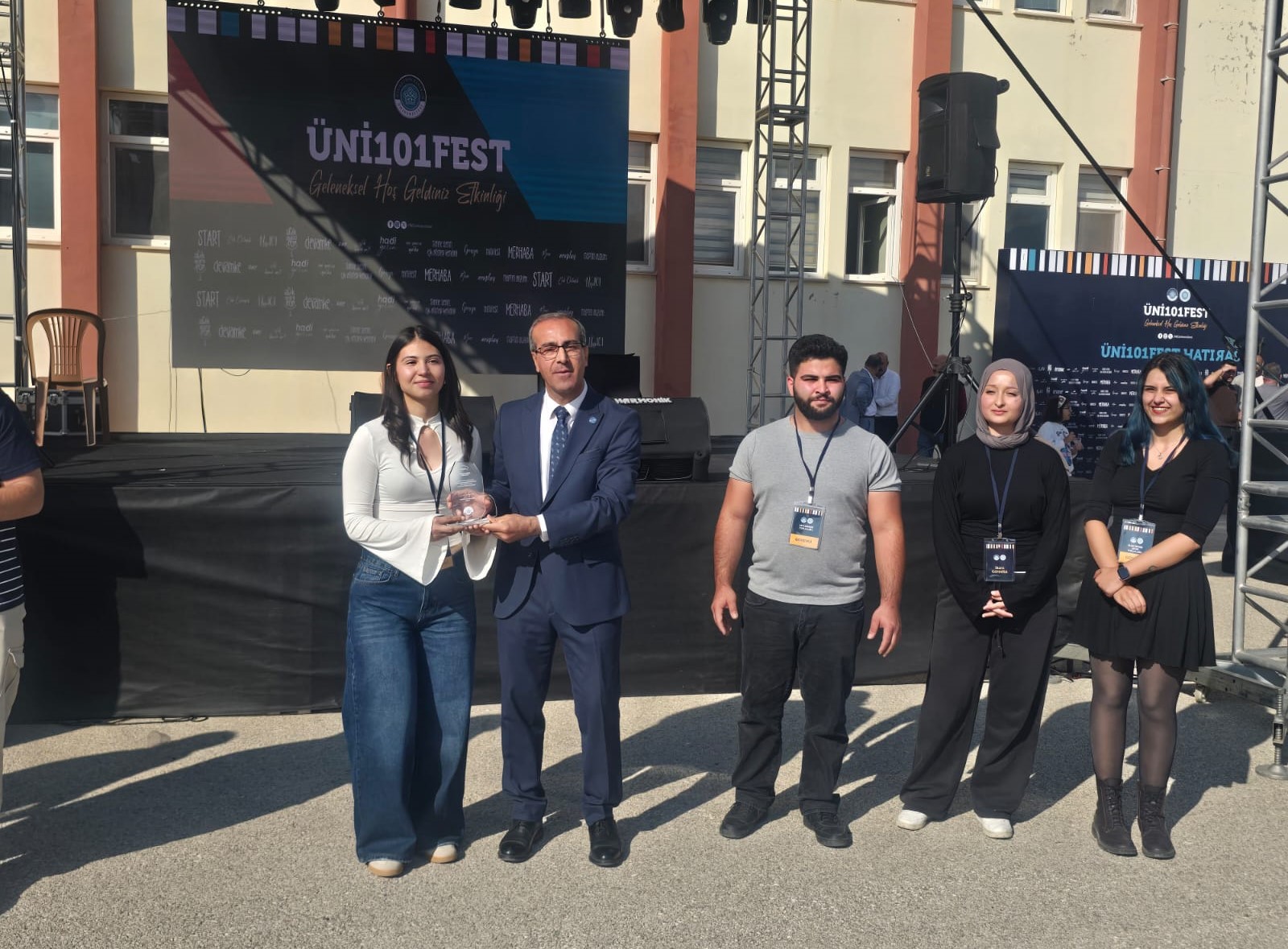 ÜNİ101FEST Geleneksel Hoş Geldiniz Etkinliğine Katıldık