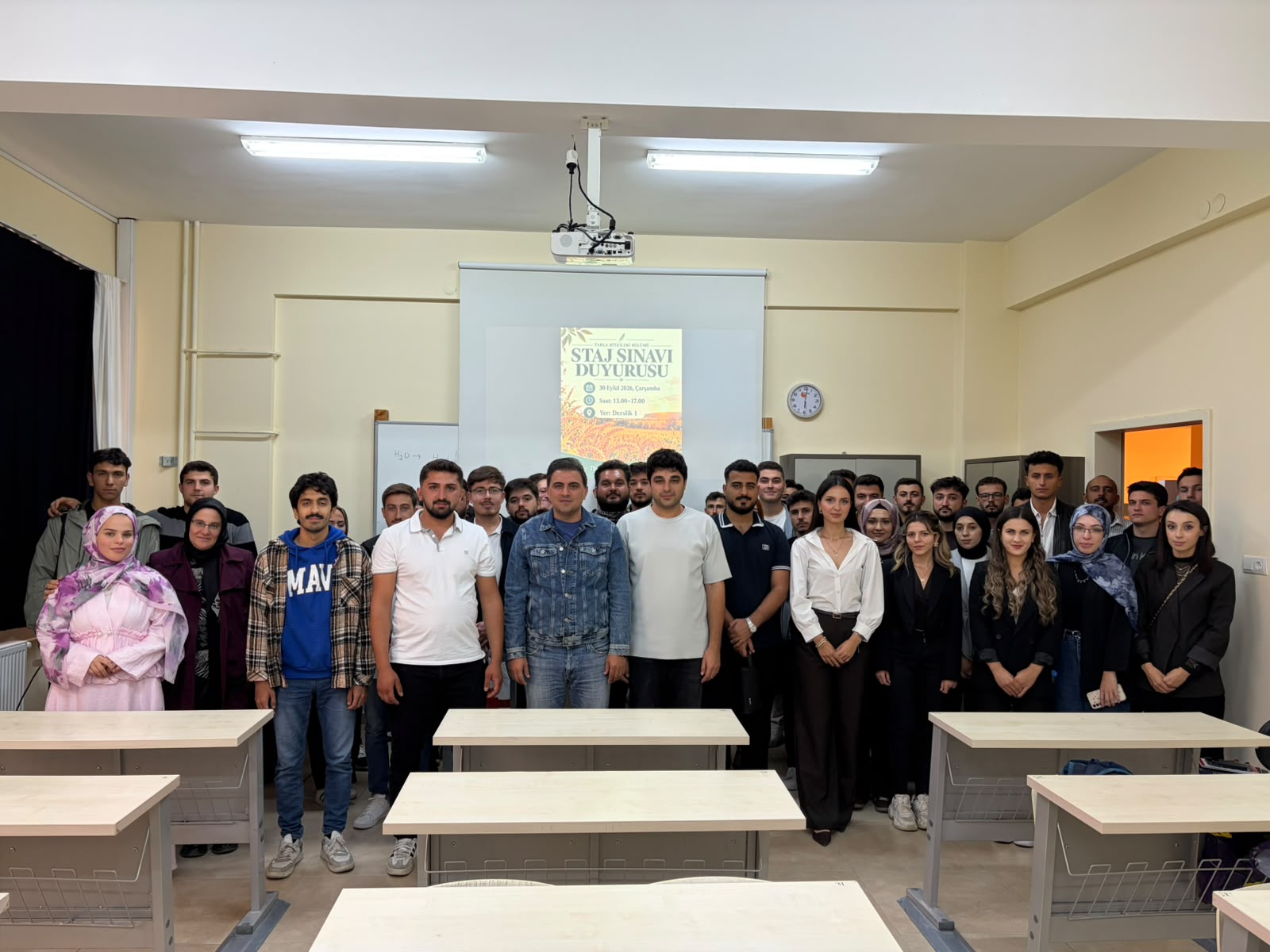Tarla Bitkileri Bölümü 4. Sınıf Öğrencileri Staj Sınavını Başarıyla Tamamladı