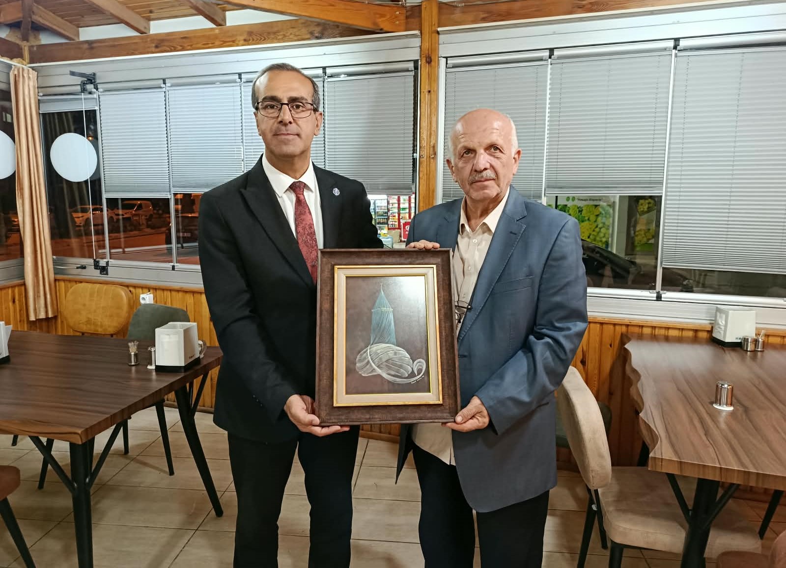 Fakültemiz Dr. Öğr. Üyesi Yılmaz Akgüney’e Emekliliği Münasebetiyle Veda Töreni Düzenlendi