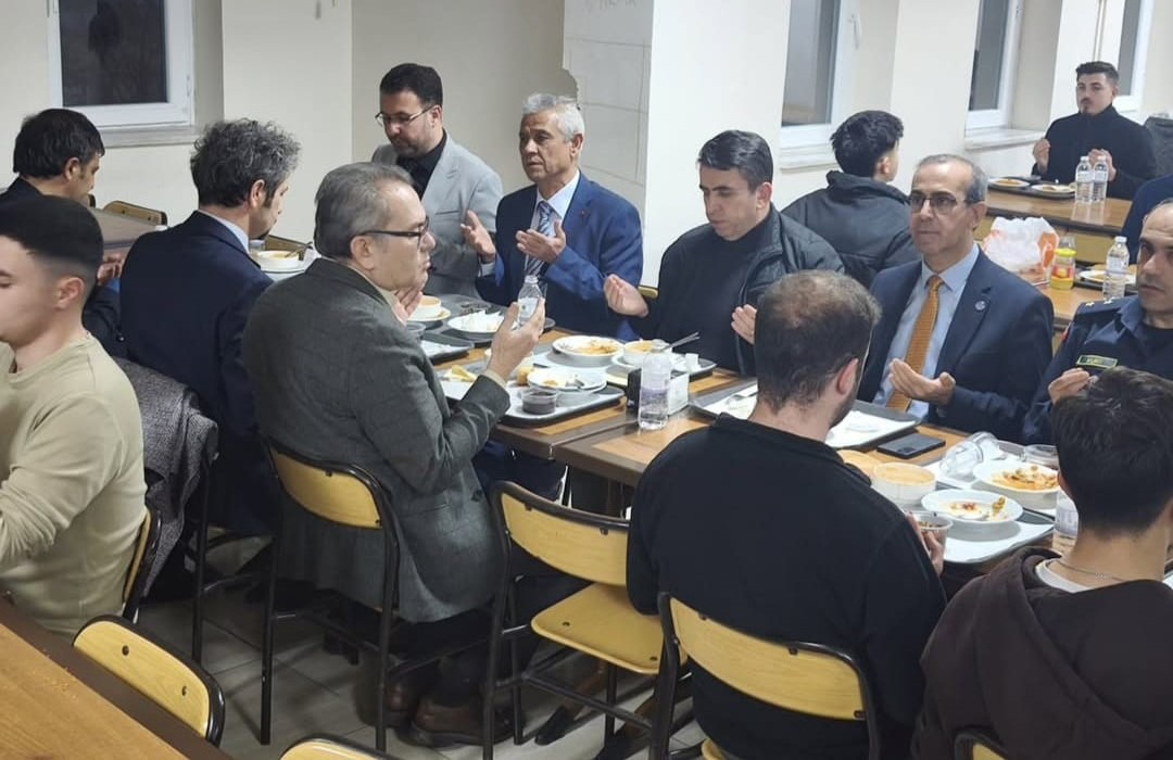 Dekanımız Ereğli Yükseköğrenim Kredi Yurtlar Kurumu İftar Programına Katıldı