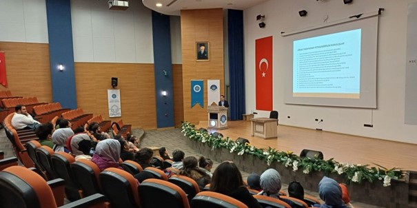 "(Quality Management System Training)" was given at the Faculty of Social and Human Sciences.