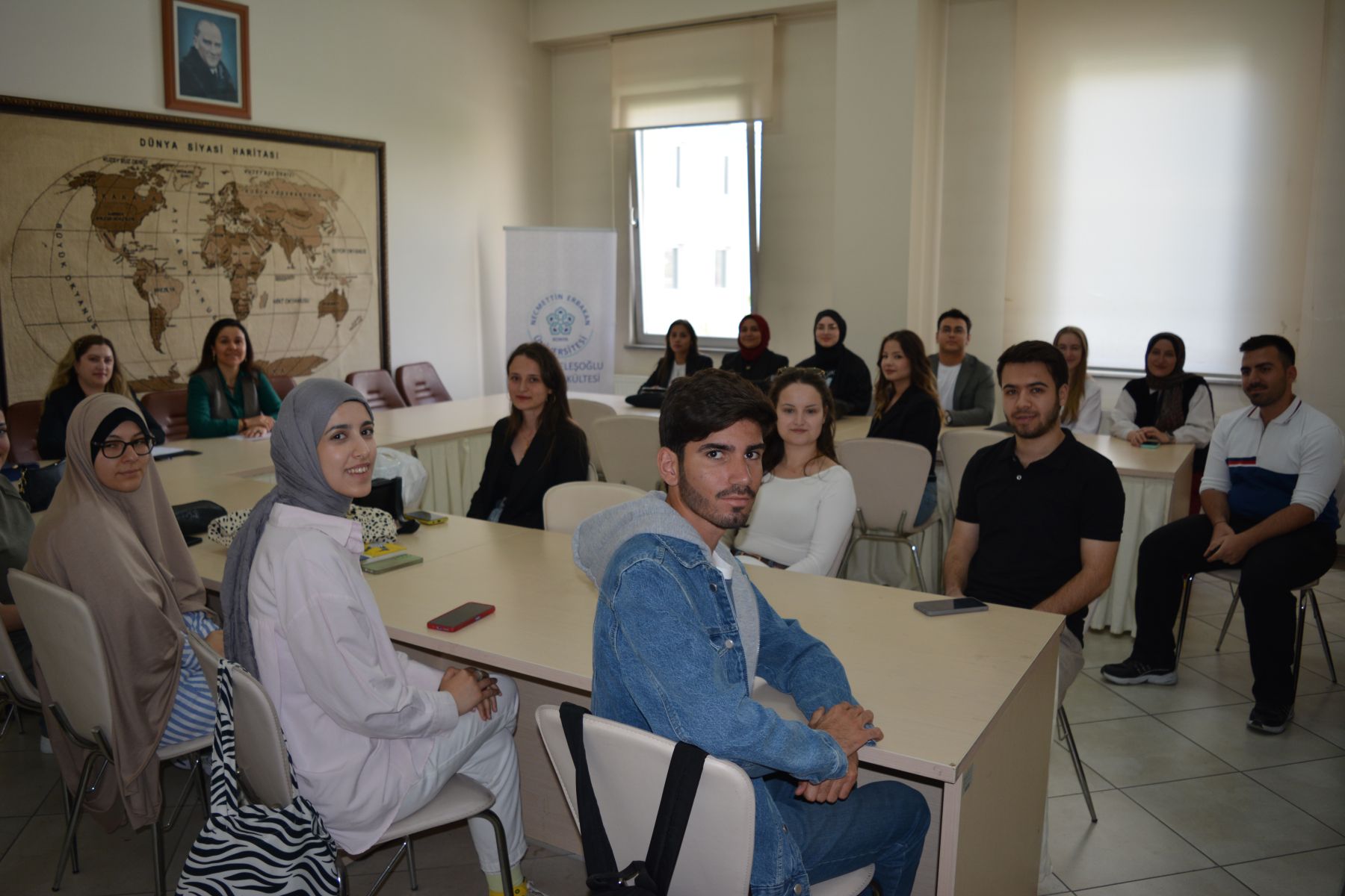Fakültemiz Öğrenci Temsilcileri ile Öğrenci Kurulu Toplantısı
