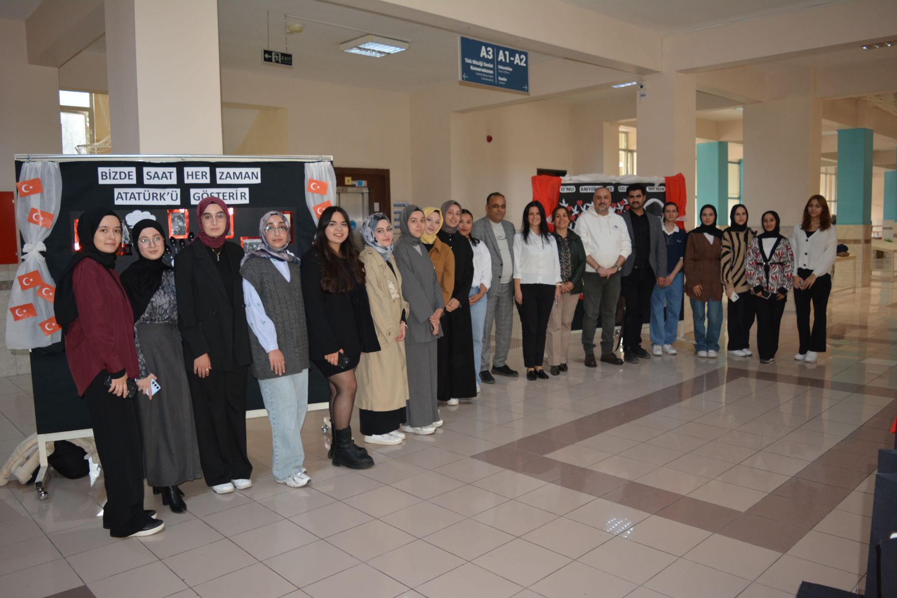 10 Kasım Atatürk'ü Anma Günü Temalı Materyal Tasarım Sergi Açılışı