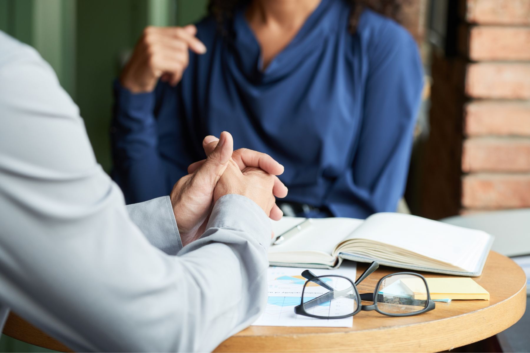 Mesleki Eğitim Merkezinde Psikolojik Danışman Ol...