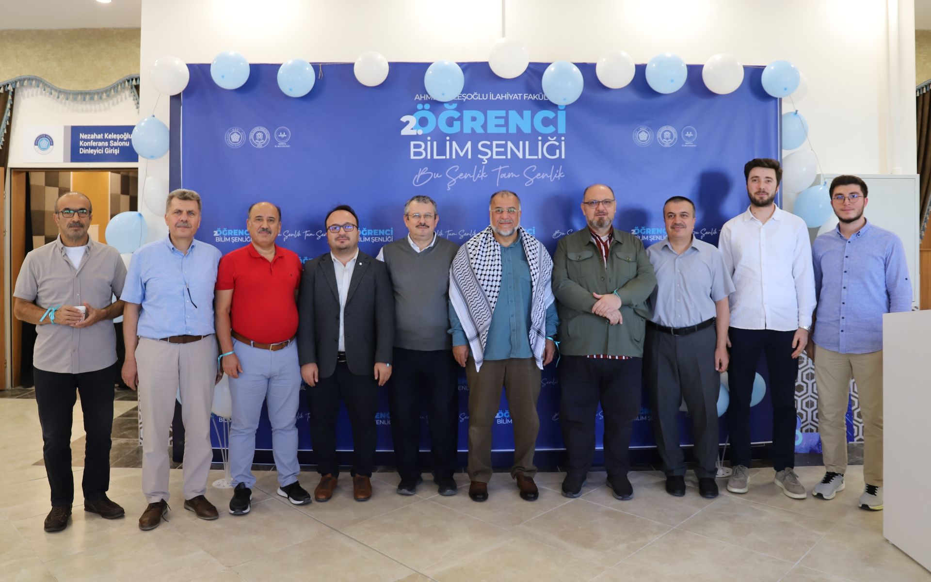 Üniversitemiz Ahmet Keleşoğlu İlahiyat Fakültesinde Bilim Şenliği Heyecanı