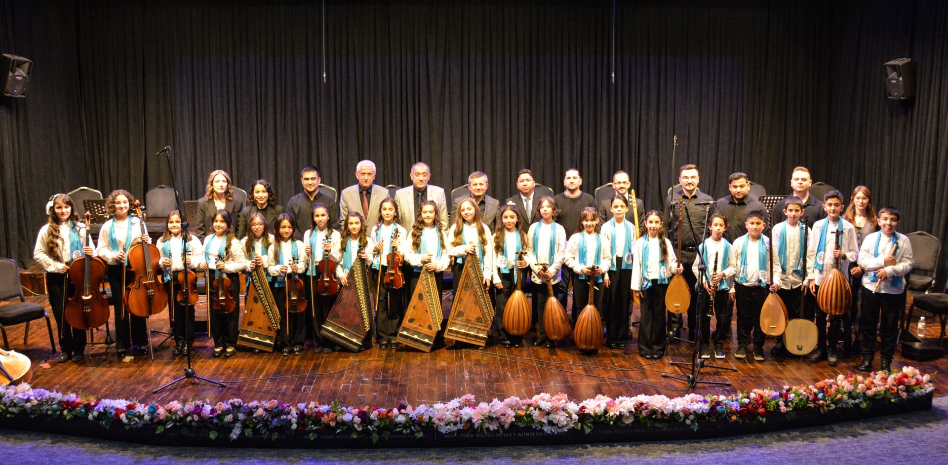 Geleceğin Sanatçıları Türk Müziği Günleri’nde Sahneye Çıktı