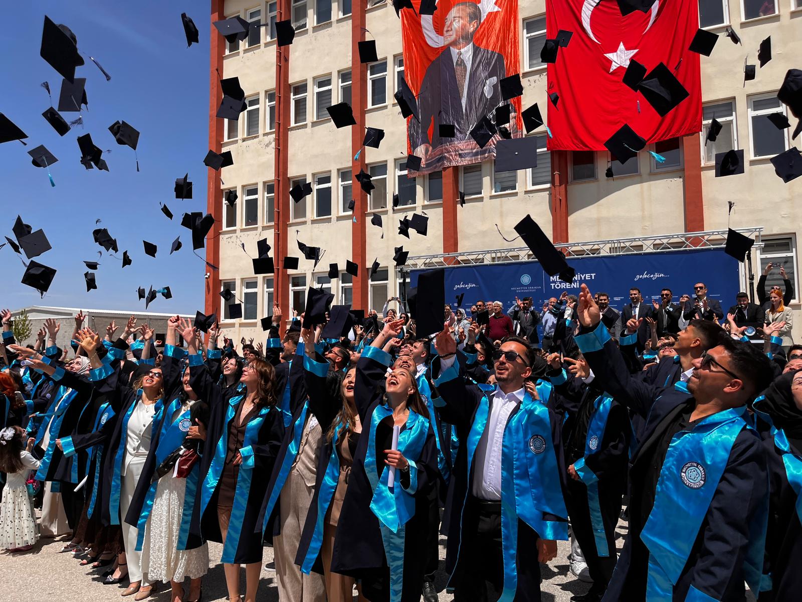2025–2026 Eğitim-Öğretim Yılı 38. Mezuniyet Törenimiz Coşkuyla Gerçekleştirildi