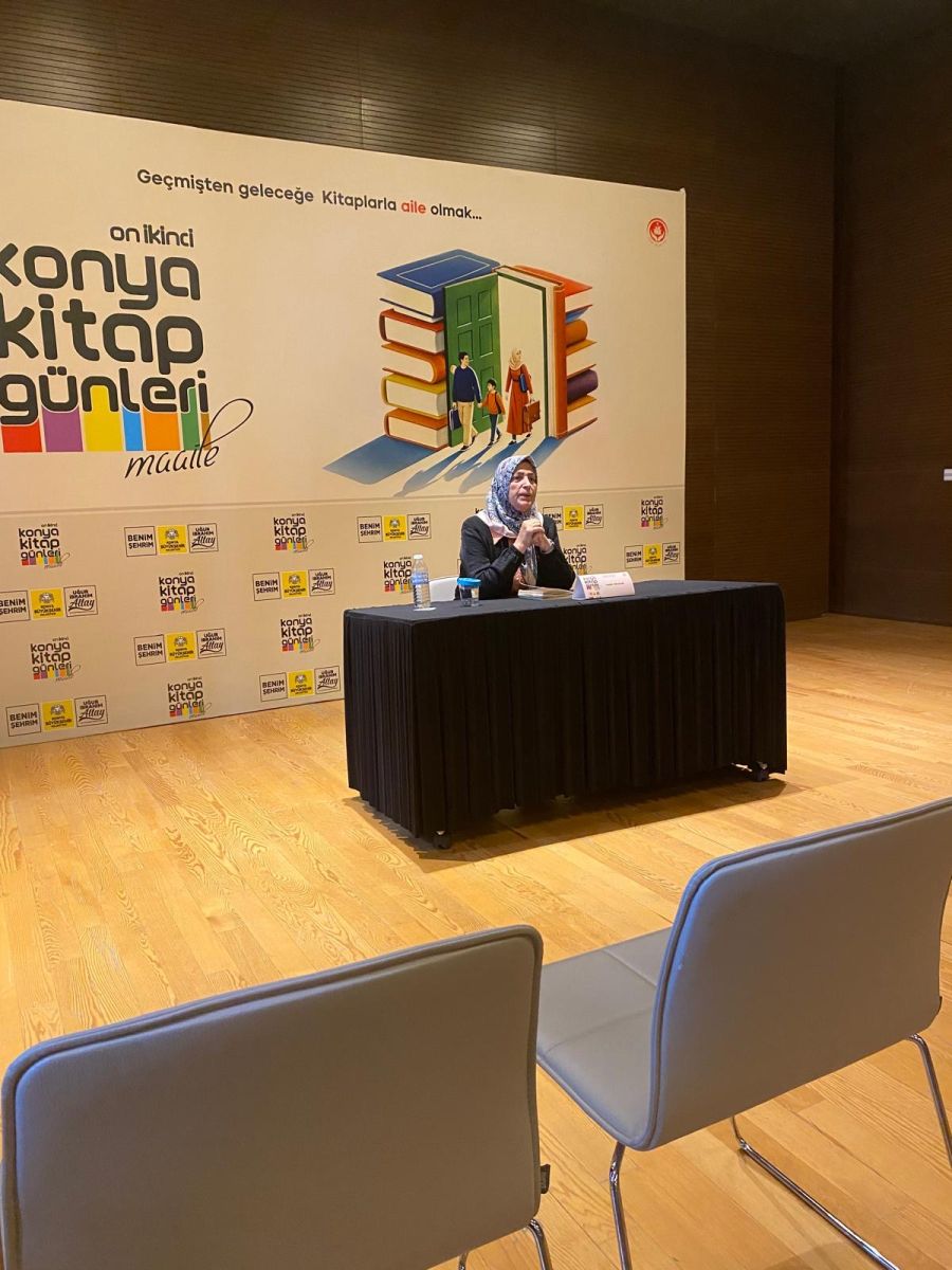 12. Konya Kitap Günleri, "Mevlevi Mutfağı" Söyleşisi'yle Doç. Dr. Vesile ALBAYRAK'ı ağırladı.