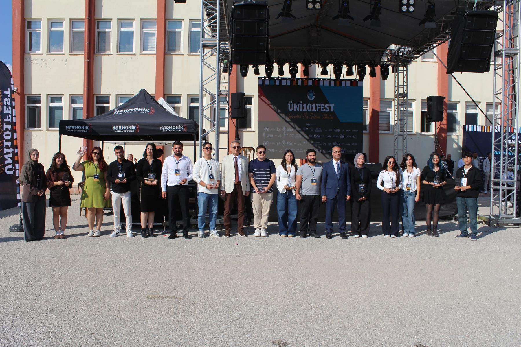 Fakültemizde #UNİ101FEST coşkusu!