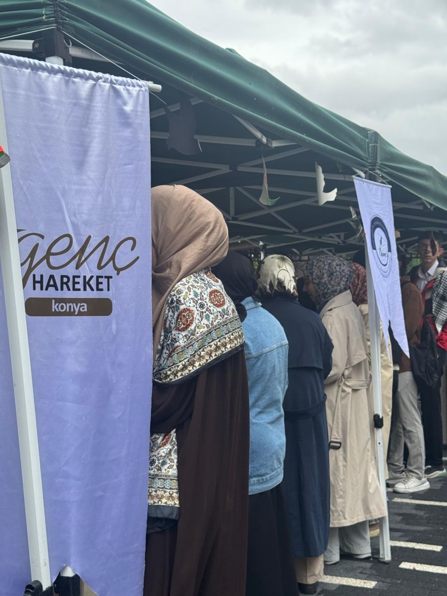 Gazze Yararına Hayır Çarşısı