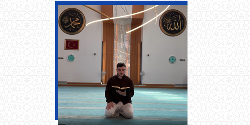 Üç Buçuk Ayda Hafız Olan Fakültemiz 2025 Mezunu Yusuf Tan'ı Tebrik Ederiz
