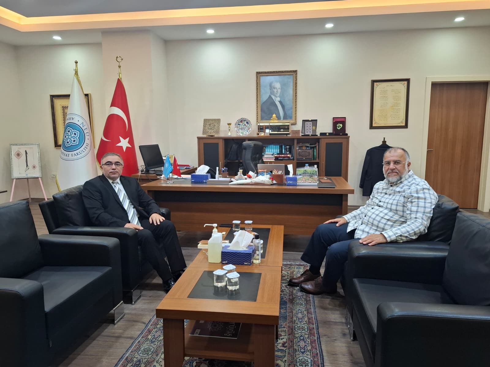Erzincan İl Müftülüğü'ne Atanan Selim Yazıcı'dan Dekanımız Prof. Dr. Kamil Güneş'e Veda Ziyareti