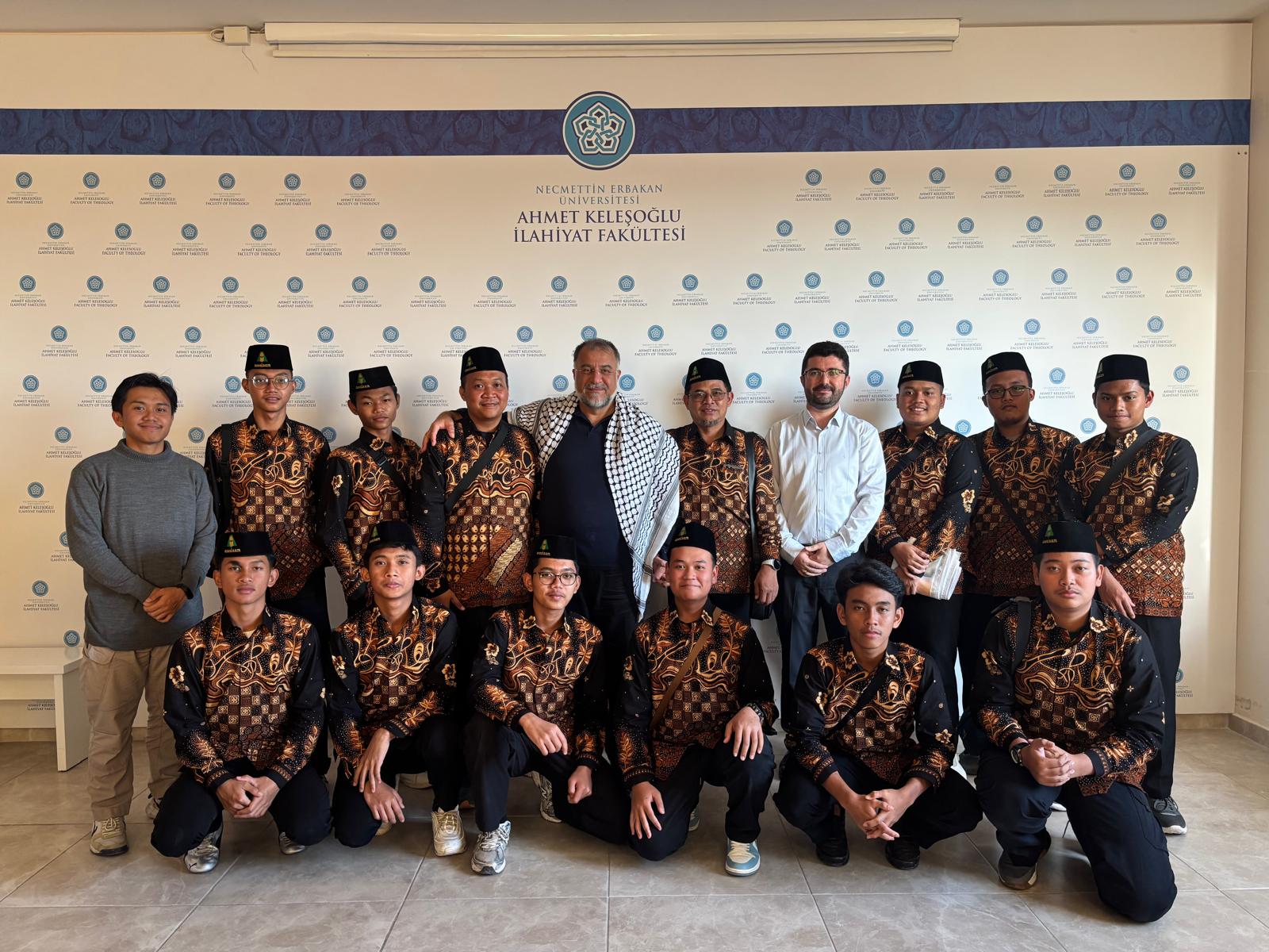 Endonezyalı Öğrenciler Fakültemizi Ziyaret Etti