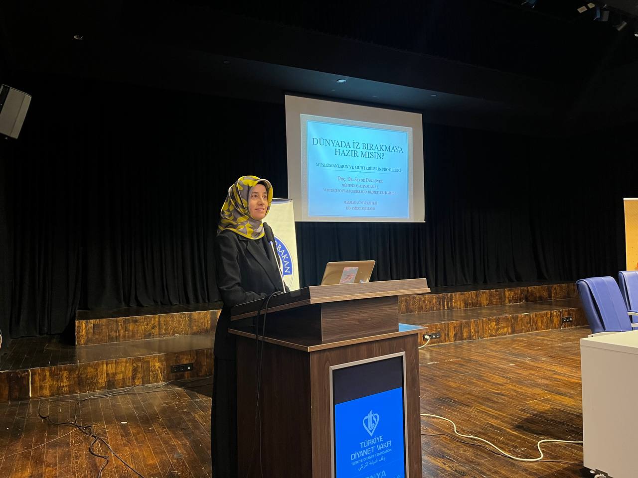 İslamofobi ile Mücadele ve Dünyadaki Müslümanların Güncel Durumu Konferansı