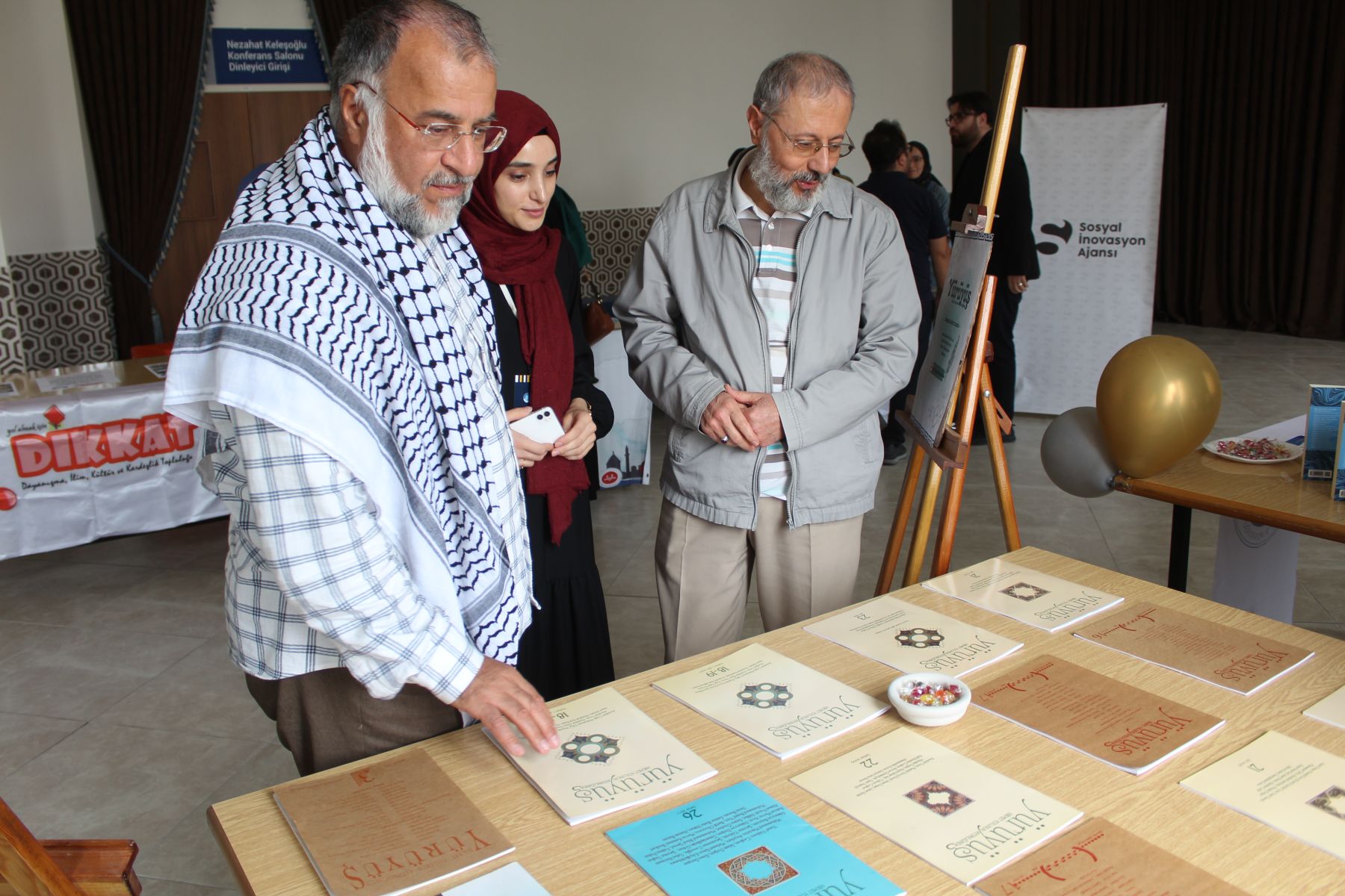 Fakültemiz Öğrenci Dergisi Yürüyüş’ün 30 Yıllık Birikimi Artık Dijitalde!