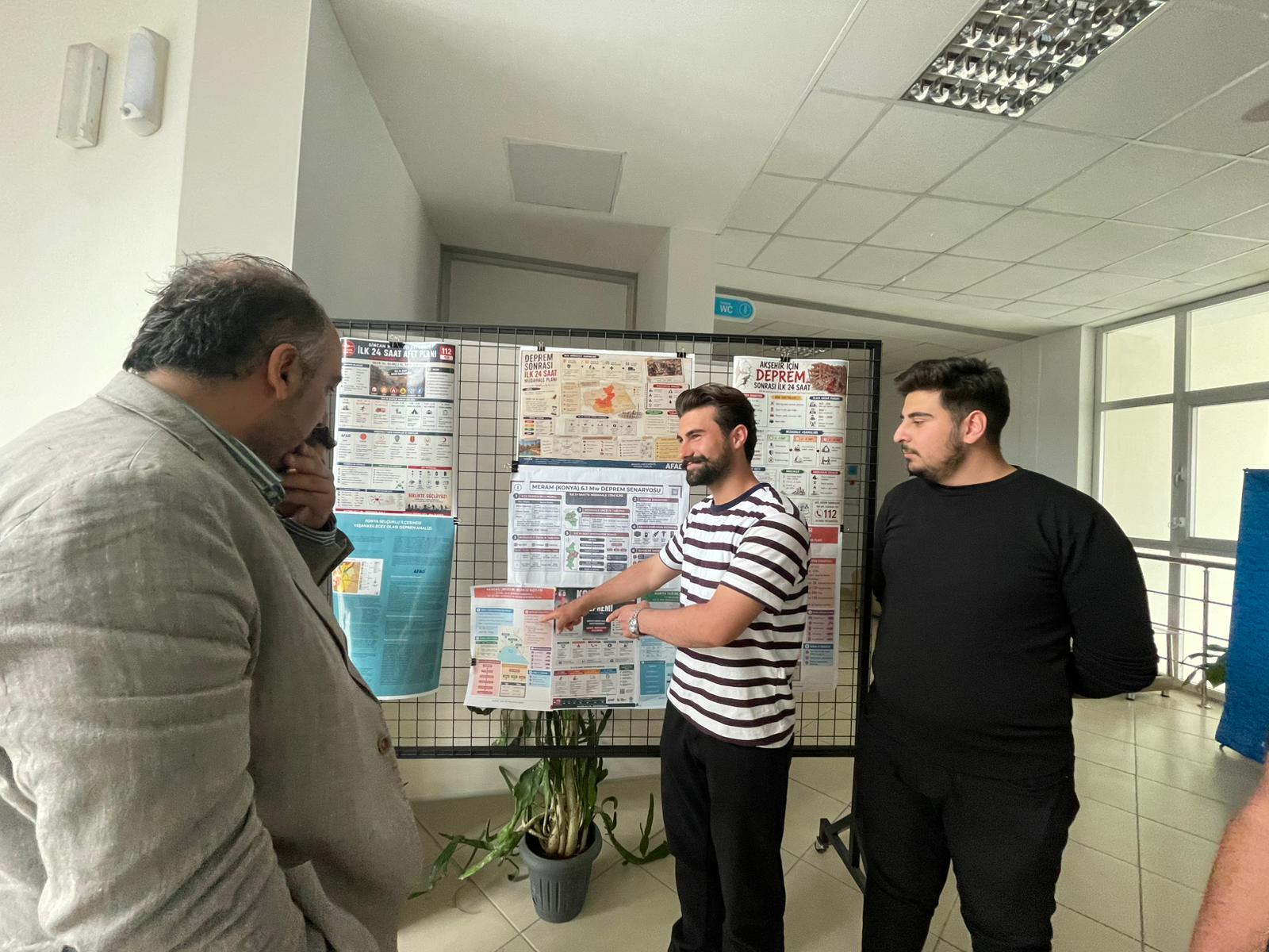 Deprem Bilinci ve Kurtarma Dersi Kapsamında Afiş Sergisi Düzenlendi