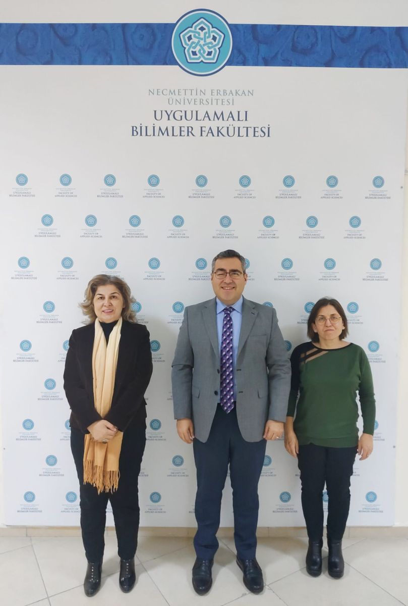 Sağlık Bilimleri Enstitüsü Yönetiminden Fakültemize Ziyaret