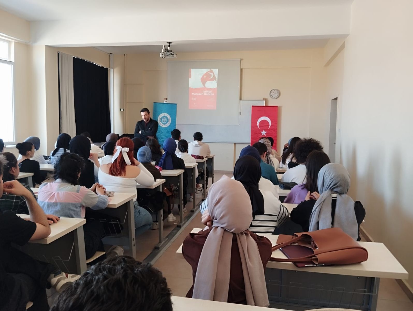 İstiklal Marşı’nın Kabulü