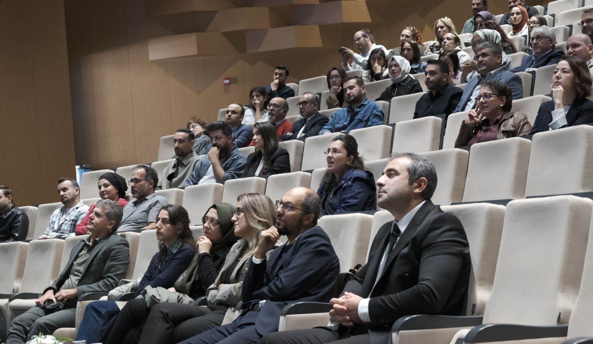 Güzel Sanatlar ve Mimarlık Fakültesi Akademik Genel Kurul Toplantısı Gerçekleştirildi