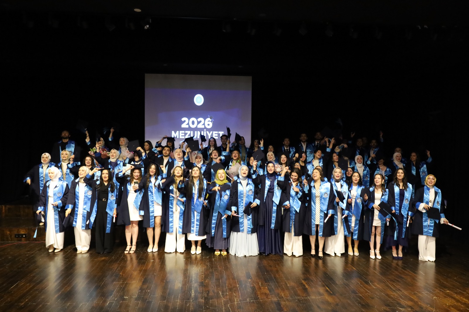 İç Mimarlık ve Çevre Tasarımı Bölümü 2025-2026 Yılı Mezunlarını Uğurladı
