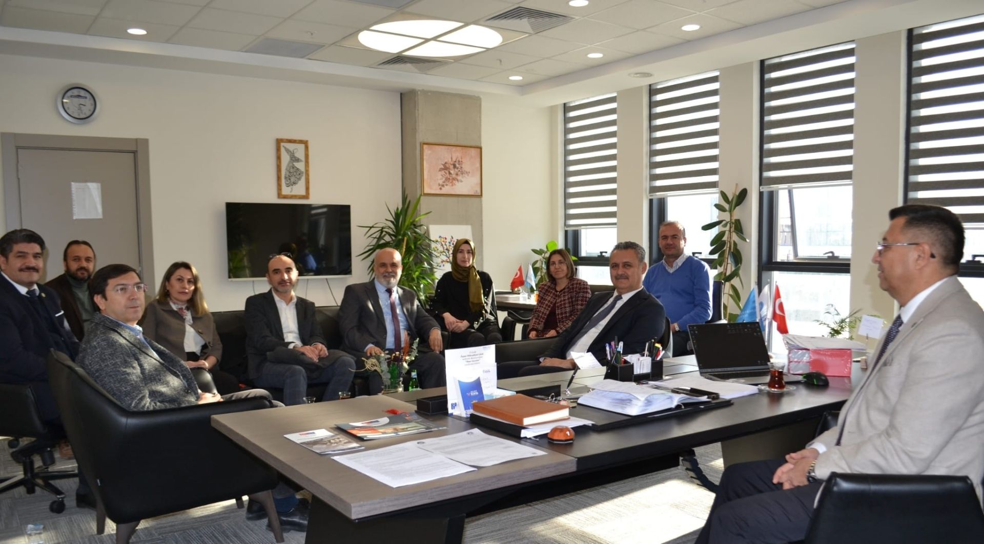 Fakültemizde, Konya İl Sağlık Müdürü Doç. Dr. Yusuf Yavuz ve Sağlık Bilimleri Fakültesi Dekanı Prof. Dr. Ayhan Uludağ’ın Katılımlarıyla Gerçekleştirilen Etkinlik Kapsamında İkili Görüşmeler Yapılmıştır.