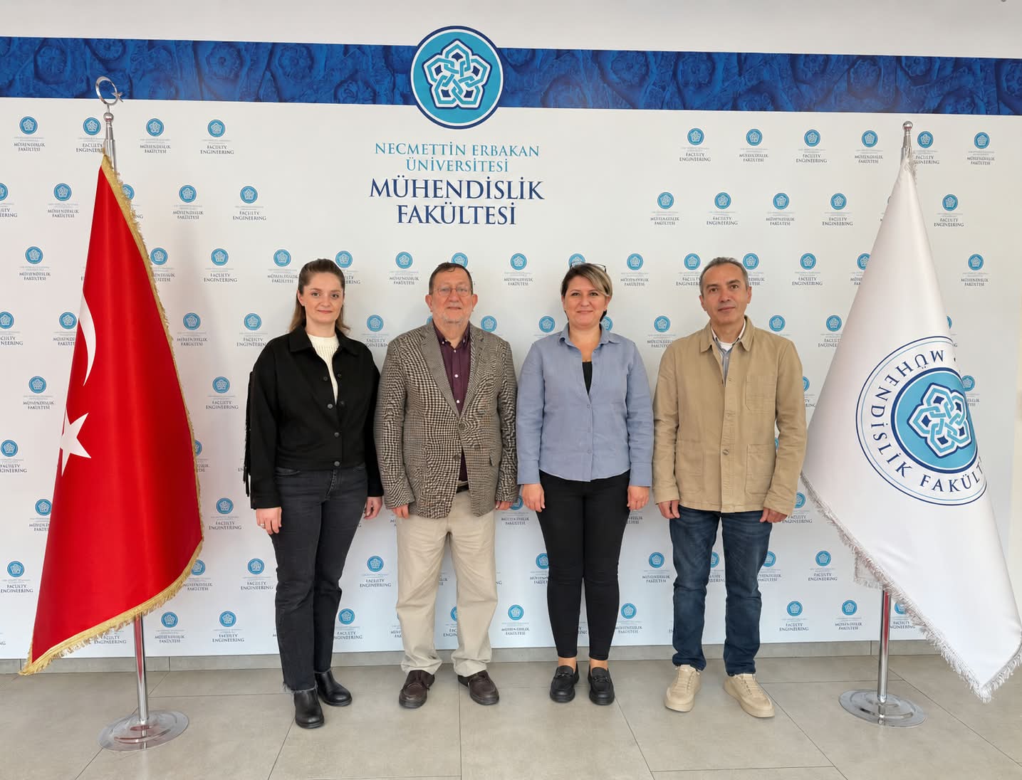 Bilkent Üniversitesi’nden Prof. Dr. Oğuz Gülseren ve Arber Kongre’den Dr. Esat Arber’i, Fakültemiz Biyomedikal Mühendisliği Bölümü Öğretim Üyesi Prof. Dr. Saniye Söylemez’in Vesilesiyle Fakültemizde Ağırladık
