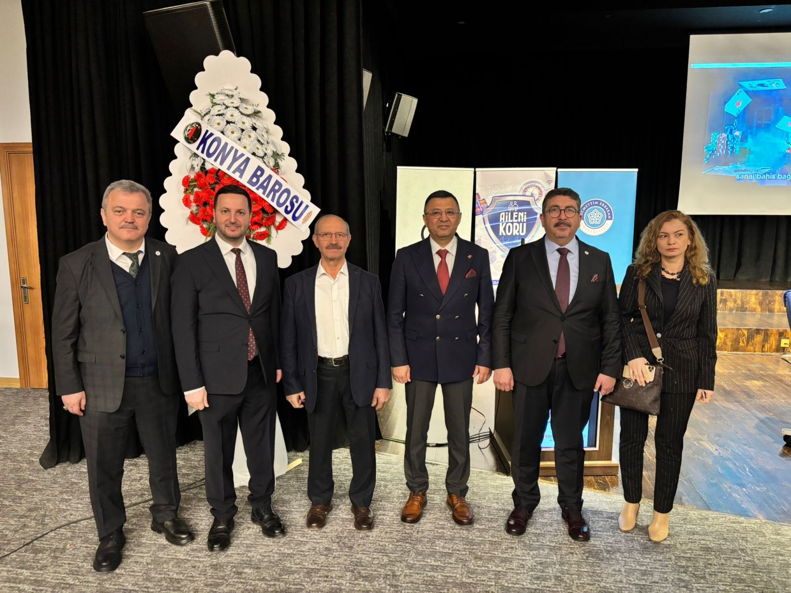 "Aileni Koru: Sanal Bahisle Mücadele ve Aileyi Bilinçlendirme Projesi” Kapsamında Düzenlenen Etkinliğe, Fakültemizi Temsilen Dekanımız Prof. Dr. Savaş Durduran Katılım Sağladı