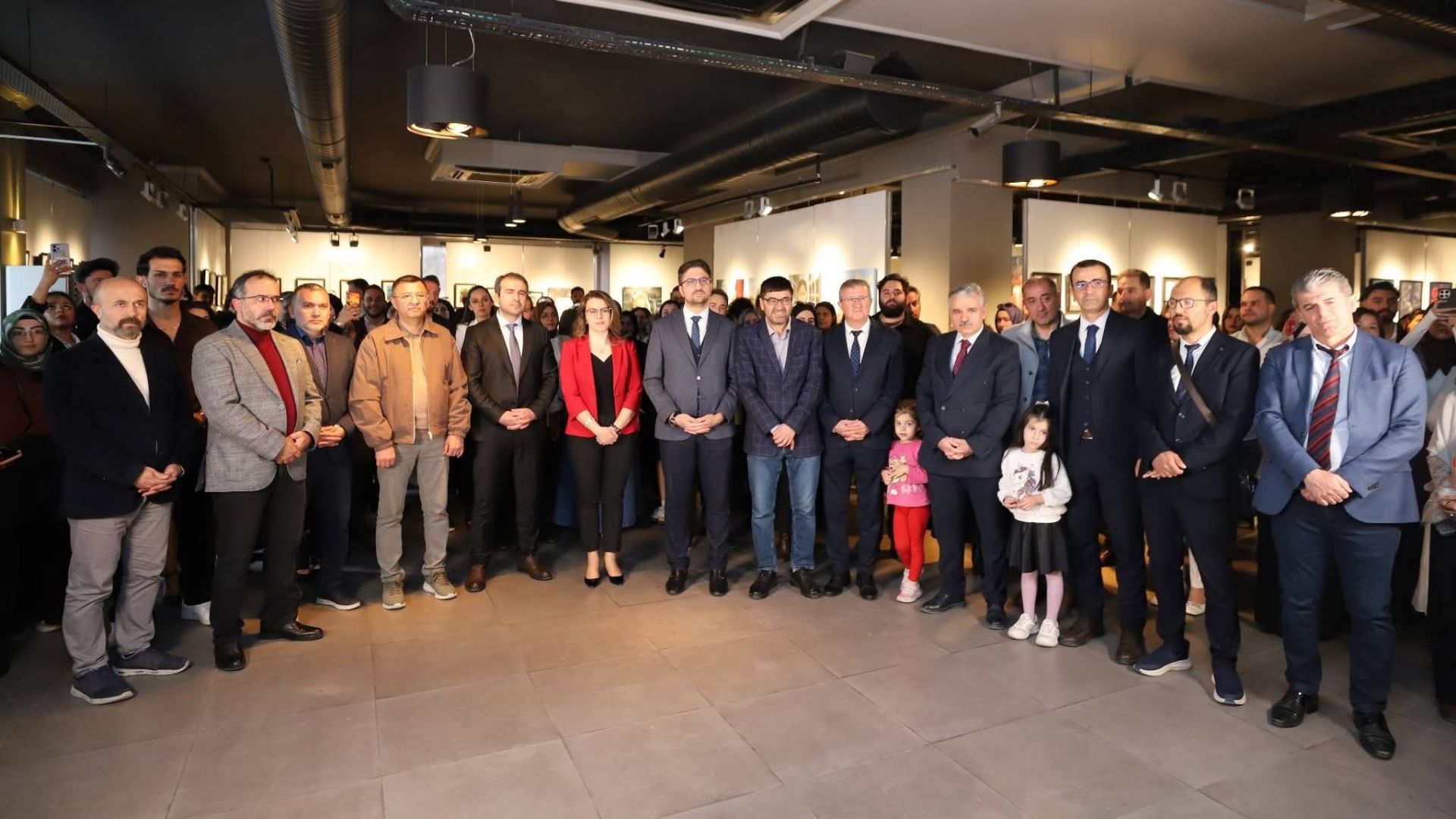 Necmettin Erbakan Üniversitesi Güzel Sanatlar ve Mimarlık Fakültesi Tarafından Düzenlenen “Filistin” Temalı Yıl Sonu Sergisi’nin, MEDAŞ Sanat Galerisi’nde Gerçekleştirilen Açılış Törenine Katılım Sağladık