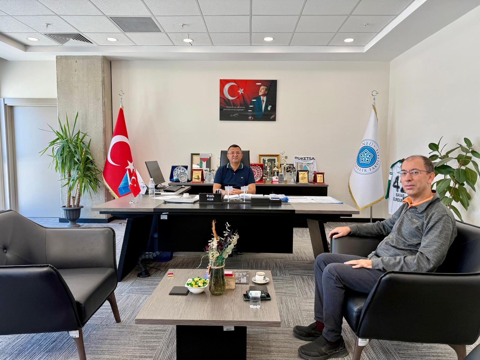 İzmir Kâtip Çelebi Üniversitesi Mühendislik Fakültesi Harita Mühendisliği Bölümü Öğretim Üyesi Prof. Dr. Mevlüt Yetkin, Fakültemizi Ziyaret Etti