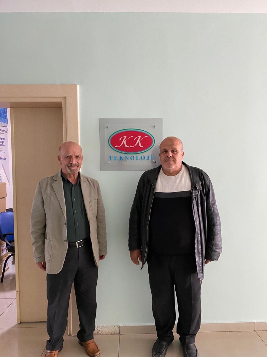 Prof. Dr. Muciz Özcan Gazi Antep Üniversitesi Teknoparkını gezerek görüşmeler gerçekleştridi.