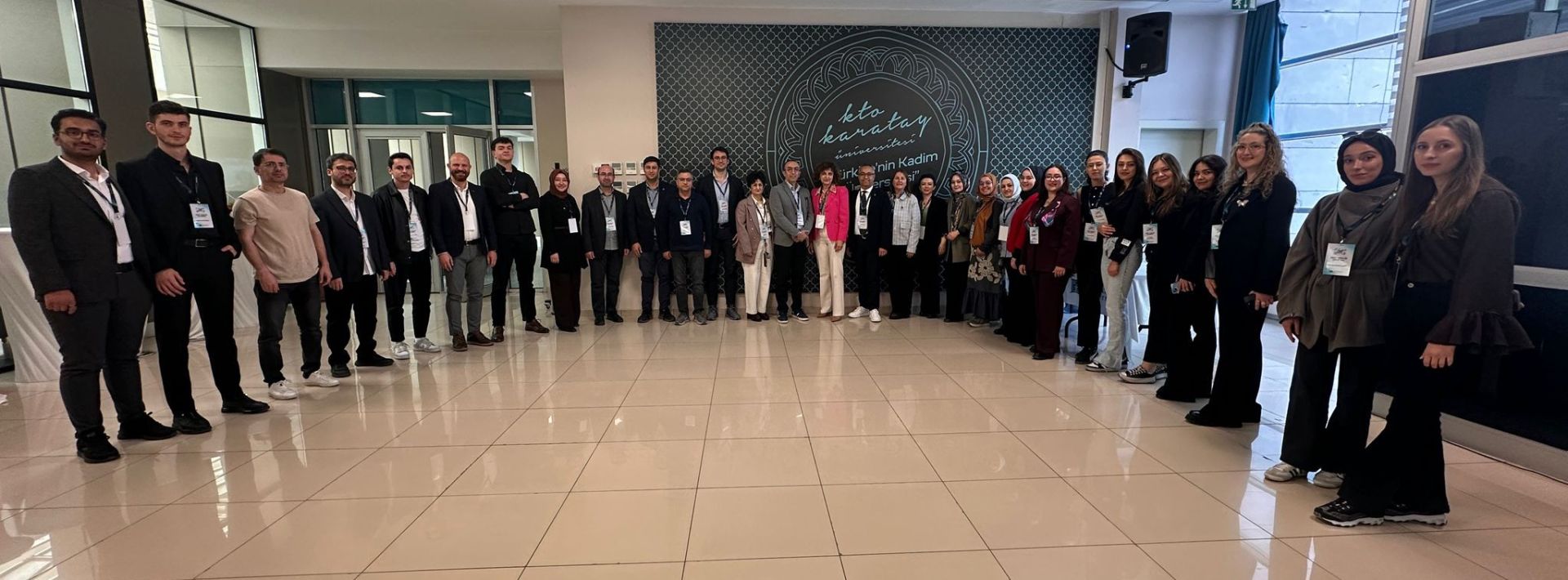 “1. Fizyoterapi ve Rehabilitasyon SWOT Analizi Çalıştayı”