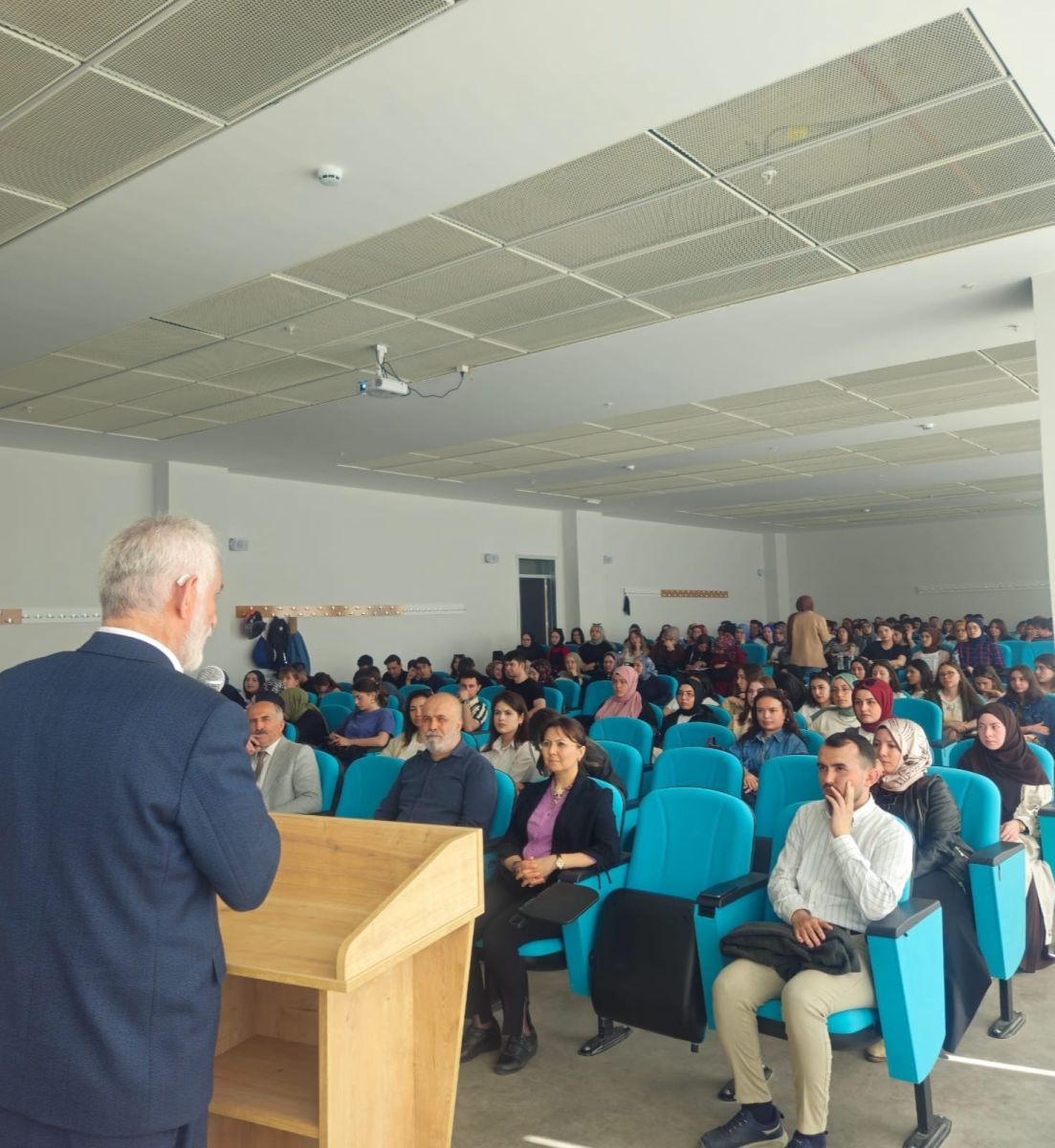 "Filistin’in Endülüs Olmasına Seyirci Kalır mıyız?" Konulu Söyleşi