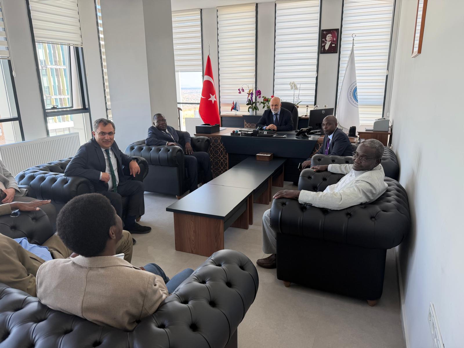 Encemine Üniversitesi Rektörü Prof. Dr. Mahamat Saleh Daoussa'nın Fakültemizi Ziyareti