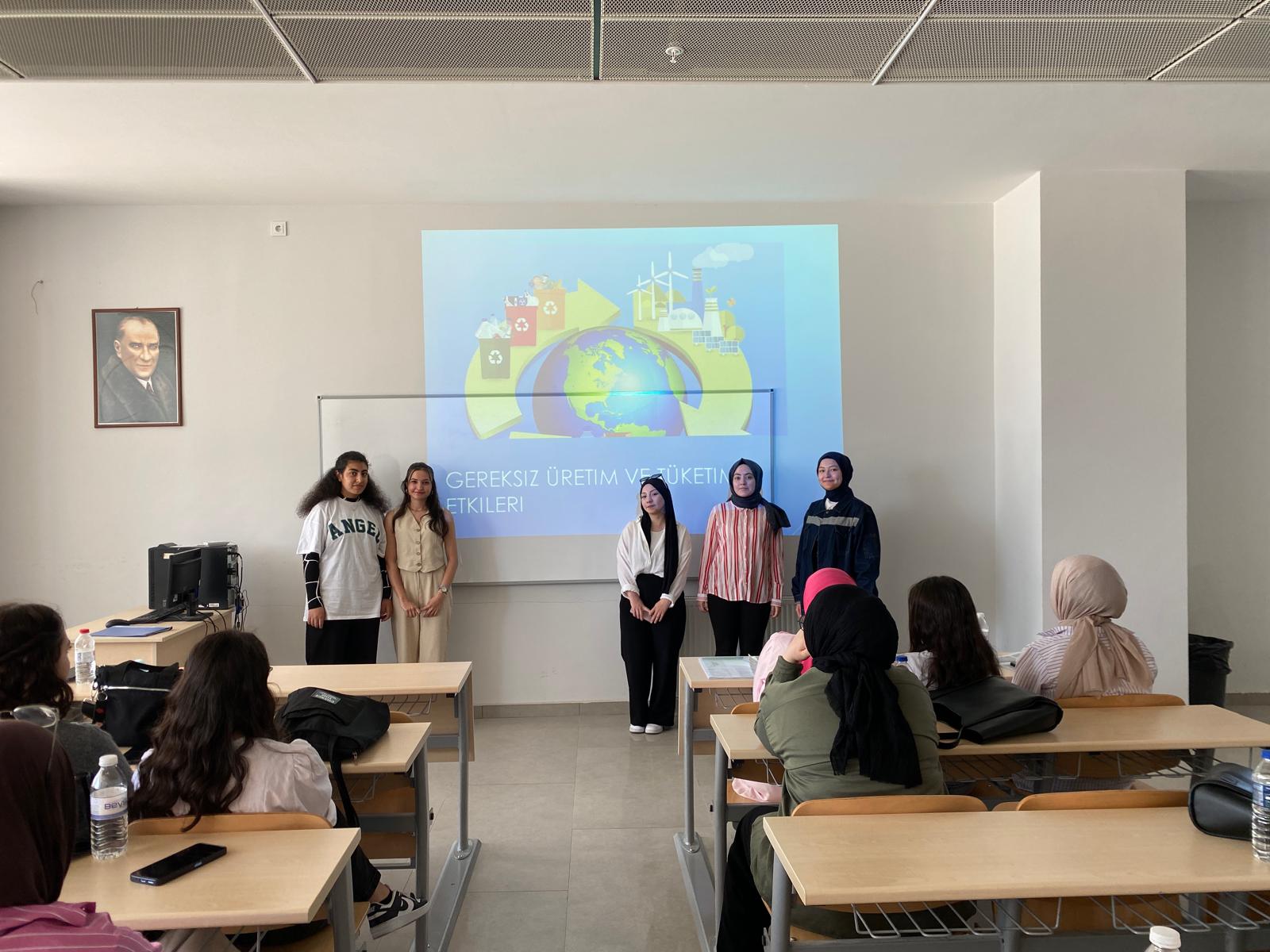 "Gereksiz Üretimin ve Tüketimin Etkileri" Konulu Seminer