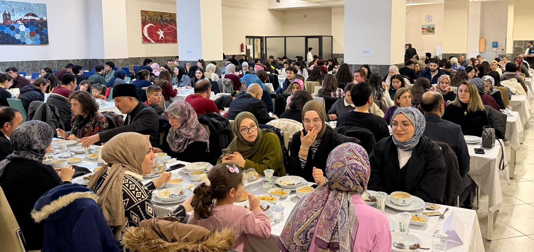 Fakültemiz İftar Programında Bir Araya Geldi