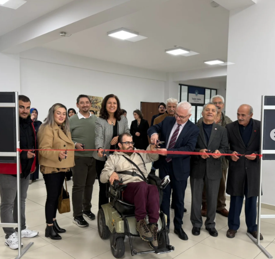 Uluslararası Hasta Çocuklar Resim Sergisi